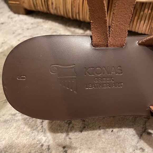 Greek Strappy Sandals - Picture 4 of 6